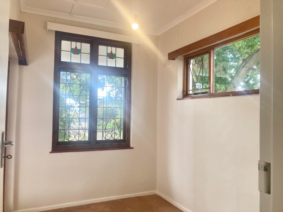 To Let 5 Bedroom Property for Rent in Rondebosch Western Cape
